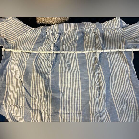 BCX Blue and White Off the Shoulder Striped Boho Blouse Size L - Picture 6 of 7